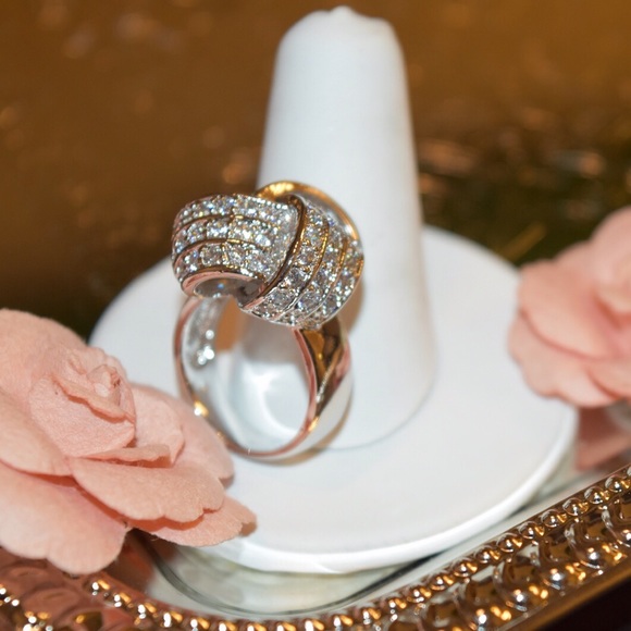 Knotted Fashion Ring
