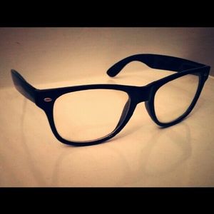 Hipster glasses