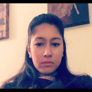 Meet your Posher, Sophia