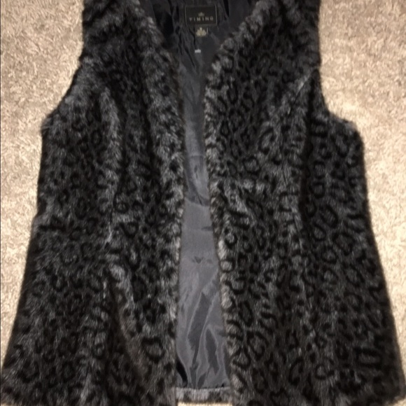 Fur vest
