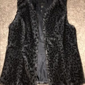 Fur vest