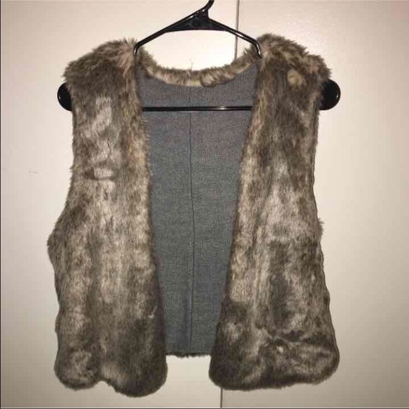 Fur vest
