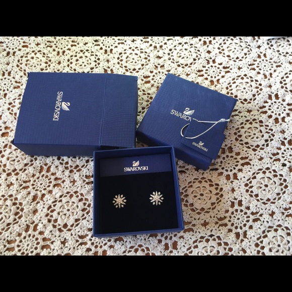 Authentic Swarovski snowflake crystal earrings.