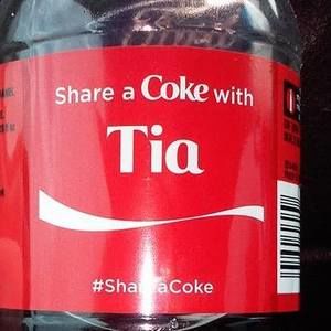 Meet your Posher, Tia