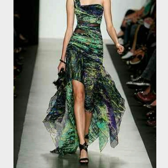 BCBGMaxAzria Dresses & Skirts - PRICE CUT 👀👀BCBGMAXAZRIA RUNWAY High Low