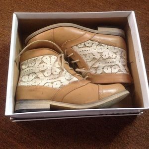 Tan lace ankle boots