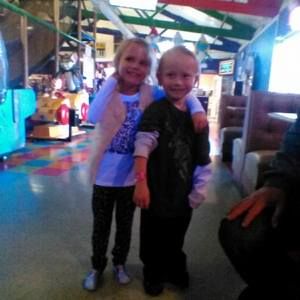 Meet your Posher, Kiley