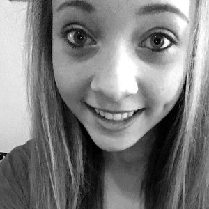 Meet your Posher, Lindsey