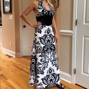 White House / Black Market Special Event Dress