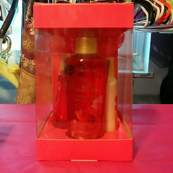 Victoria's Secret Pure Seduction for lucabresi