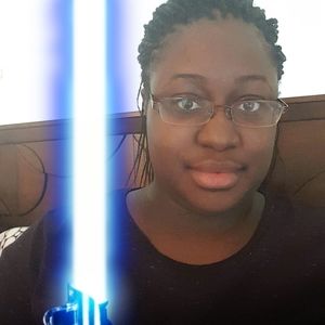 Meet your Posher, Ebony