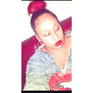 Meet your Posher, Cynthia