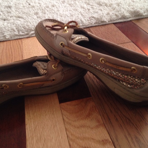 Really cute sperrys just not my size.
