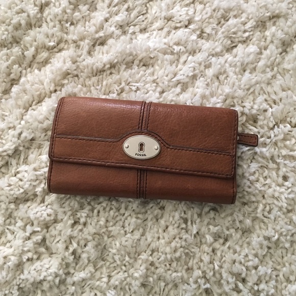 Fossil Handbags - Brown Fossil Trifold Wallet