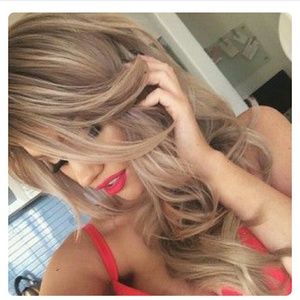 Meet your Posher, Sabryna