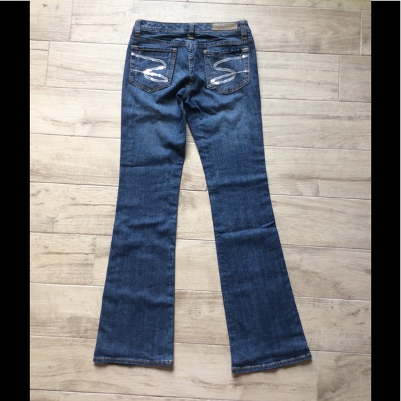 Seven7 - Picture 3 of 4