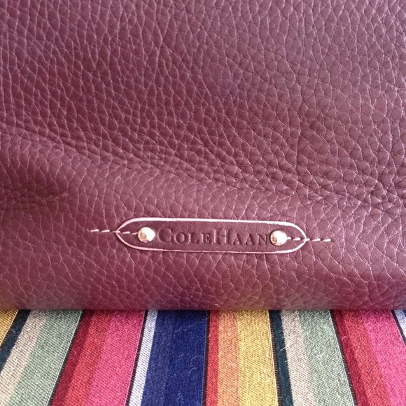 HP🌺 COLE HAAN Dark Plum w/ Pink Trim Leather Bag - Picture 2 of 5