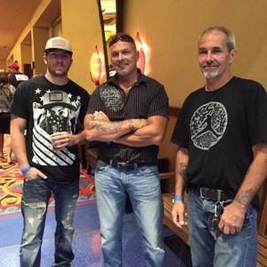 Meet your Posher, Douglas