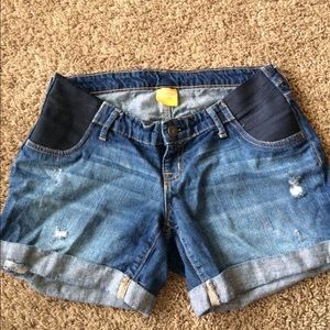 Old Navy Maternity Shorts