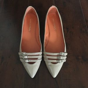 Via Spiga nude flats
