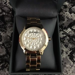 Steve Madden gold watch