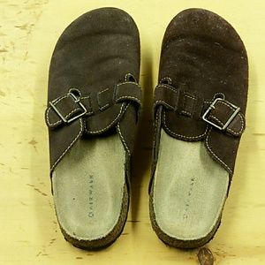 Airwalk slip on shoes