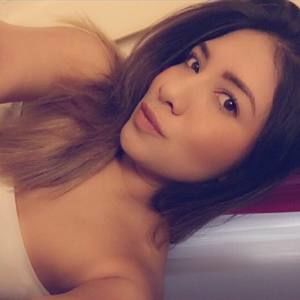 Meet your Posher, Thalia