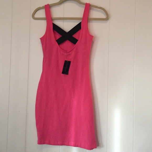 Pink dress🎀 - Picture 2 of 4