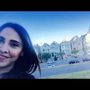 Meet your Posher, Luz