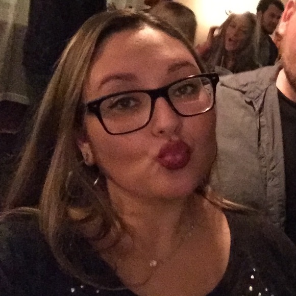 Meet your Posher, Sarah