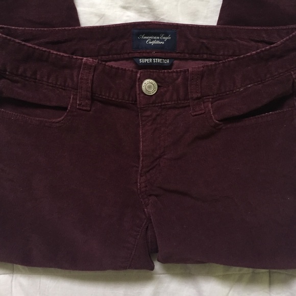 American Eagle burgundy corduroy pants, size 4.