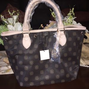 Brand New Avon Signature Bag