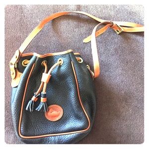 Dooney & Bourke Crossover bag