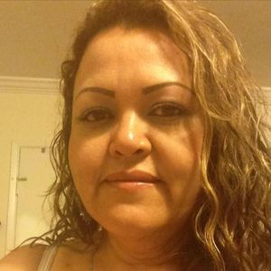 Meet your Posher, Claudia
