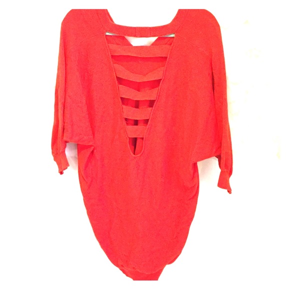 Red exposed back high-low sweater tunic