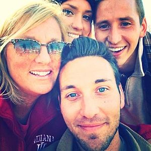 Meet your Posher, Logan