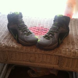 Lebron 12 size 9