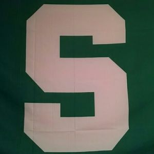 Meet your Posher, Derek