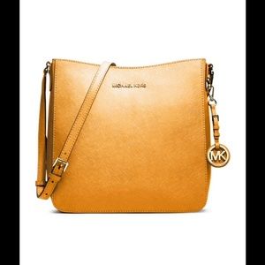 Michael kors crossbody bag