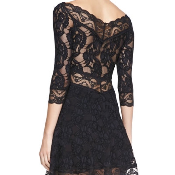 FREE PEOPLE NAVY LACE DRESS NWT - Picture 2 of 2