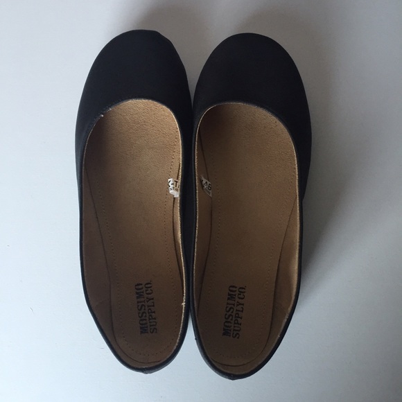 Black Mossimo Flats