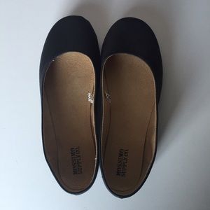 Black Mossimo Flats