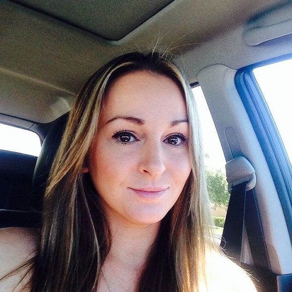 Meet your Posher, Andrea - Picture 1 of 1