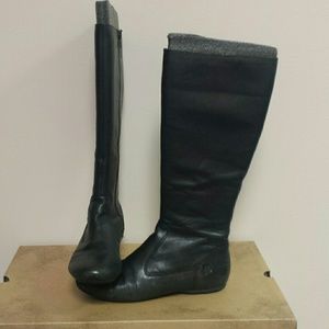 Born ladies size 8 Noelle tall black boots