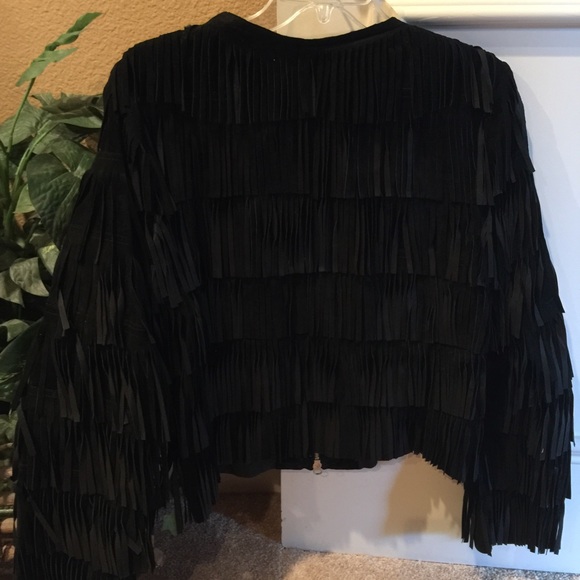 100% genuine black leather jacket with fringe. Med - Picture 2 of 4