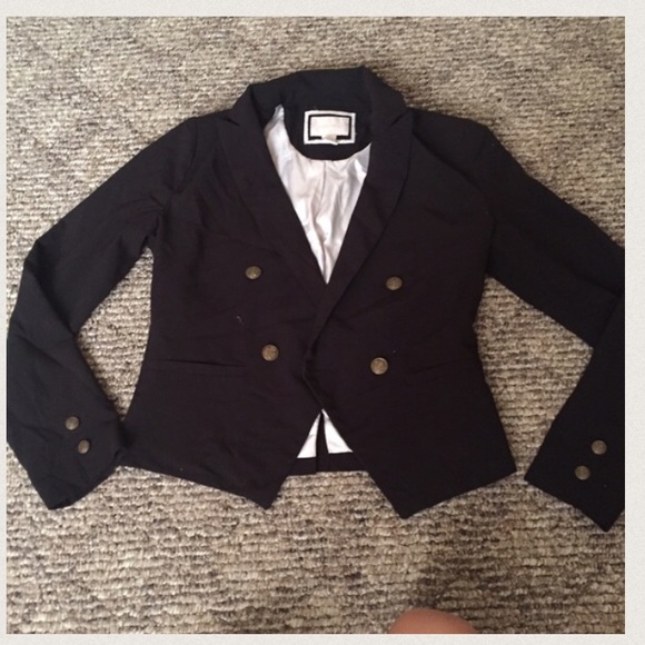 Forever 21 black blazer