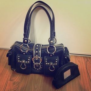 ✅SOLD✅ NWOT Black and Gold Kathy Van Zeeland Purse