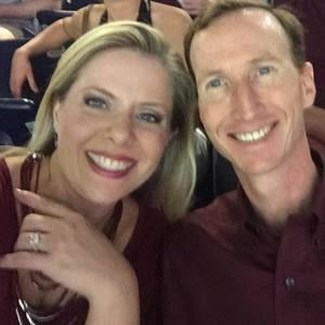 Meet your Posher, Carrie