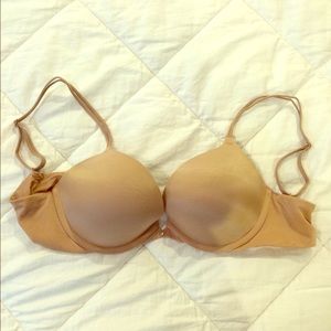 Victoria's Secret 34C bra