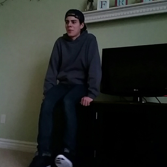 Meet your Posher, William - Picture 1 of 1